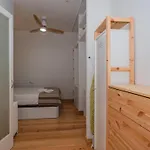 Apartment Ybh Pracer 19 I