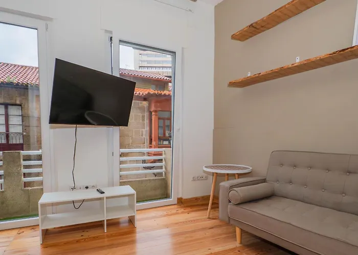 Ybh Pracer 19 I Vigo